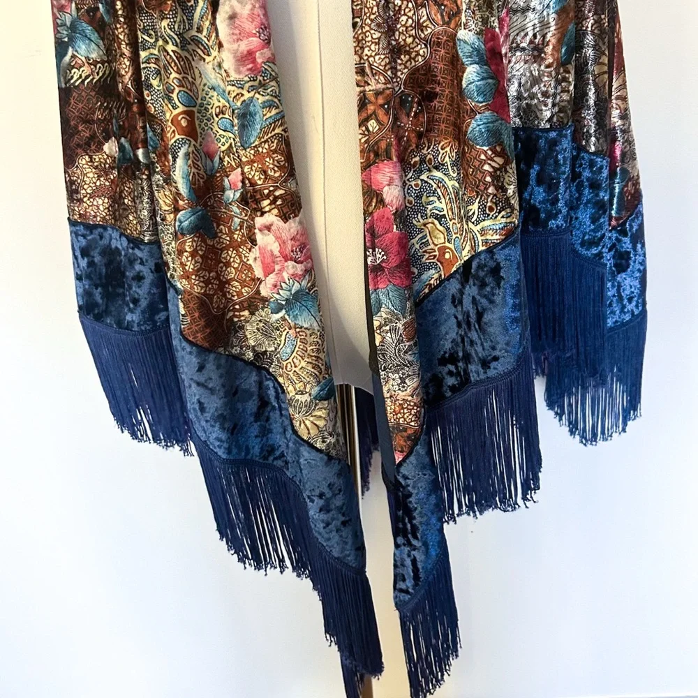 Umgee Floral Burnout Velvet Cape Poncho Kimono Wrap Cobalt Blue Fringe Large